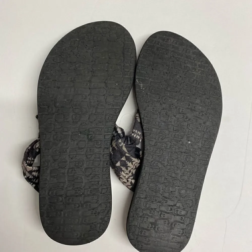Sanuk girls yoga sling 2 sandals/ size5